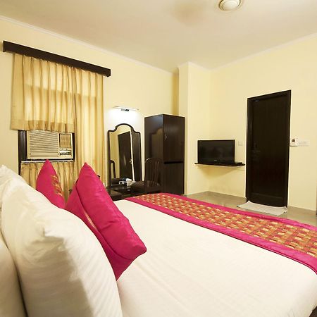 Fabhotel Delhi Darbar Near Karol Bagh Market Exterior photo