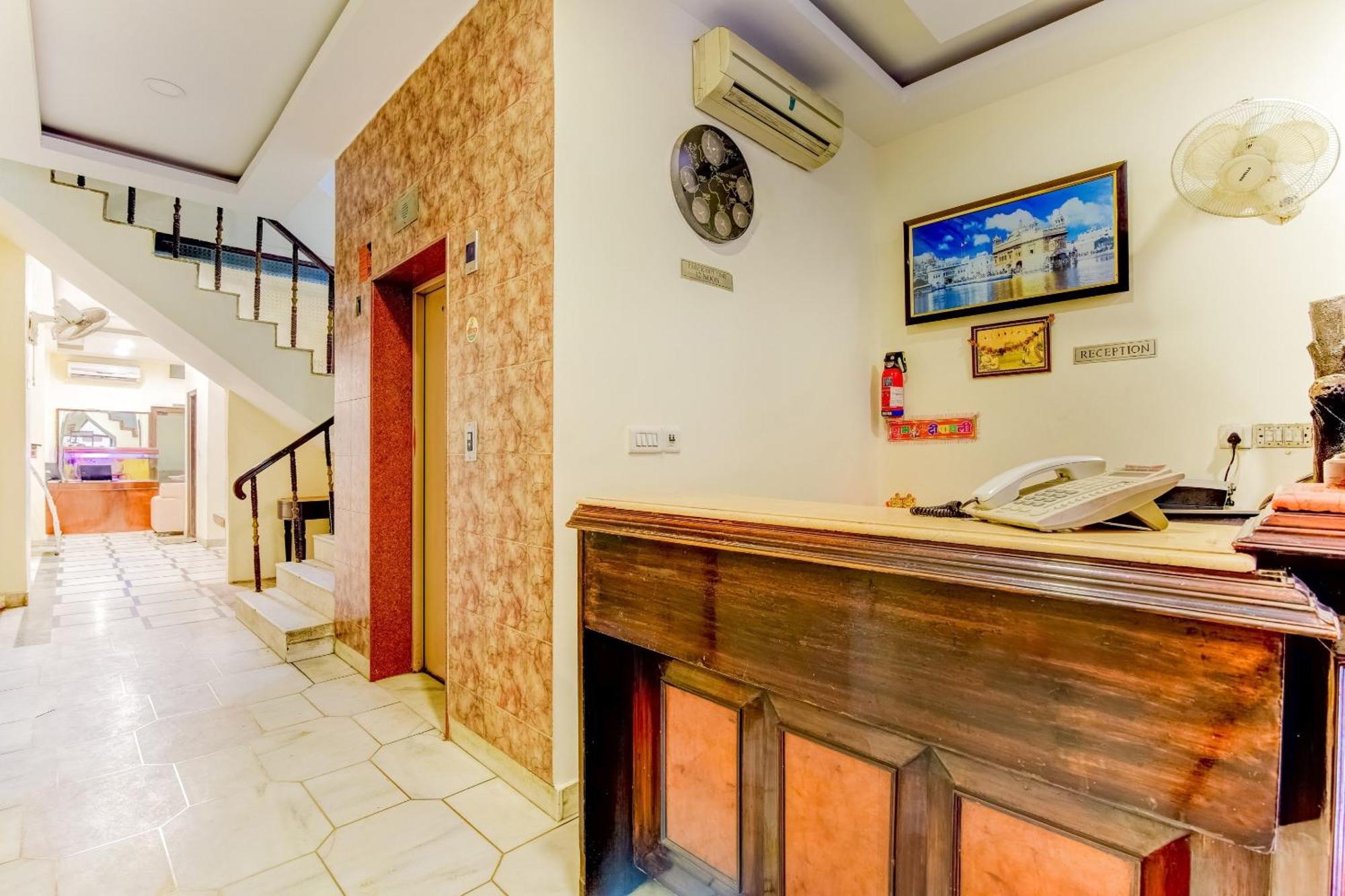 Fabhotel Delhi Darbar Near Karol Bagh Market Exterior photo