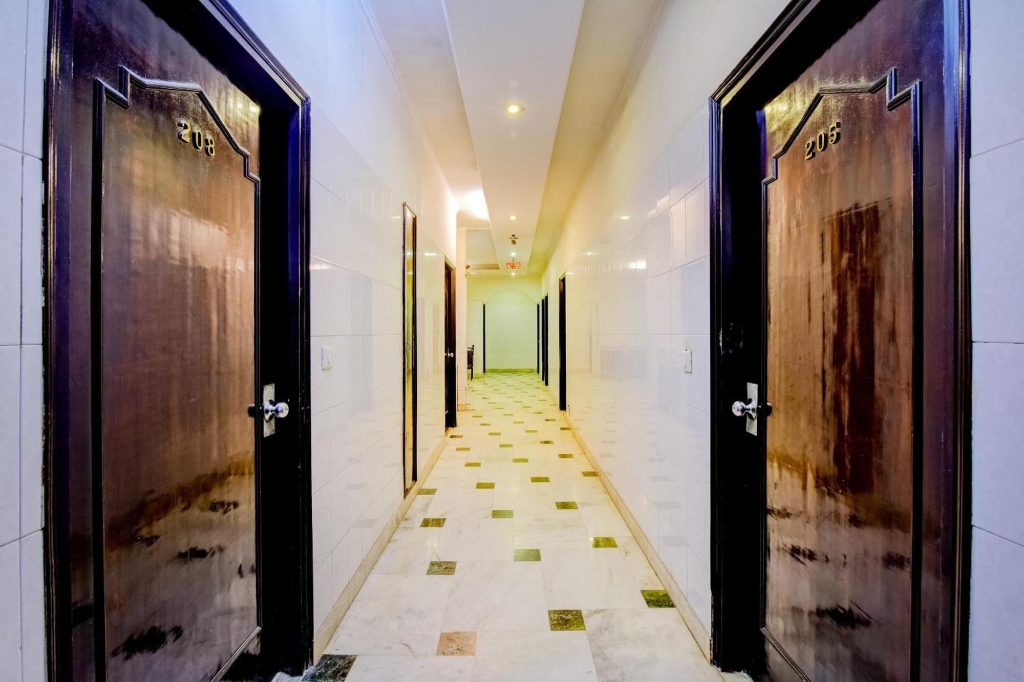 Fabhotel Delhi Darbar Near Karol Bagh Market Exterior photo