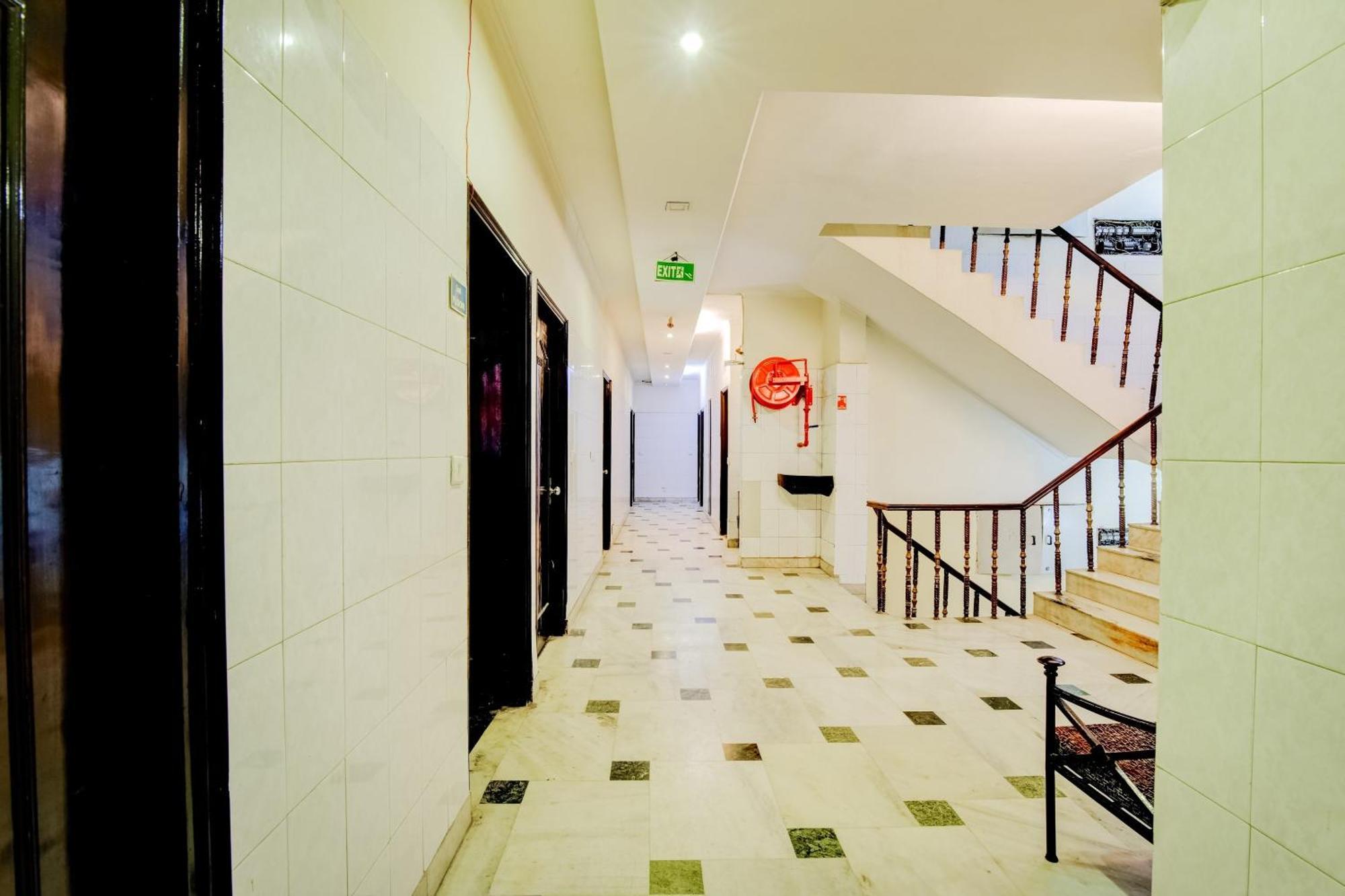 Fabhotel Delhi Darbar Near Karol Bagh Market Exterior photo