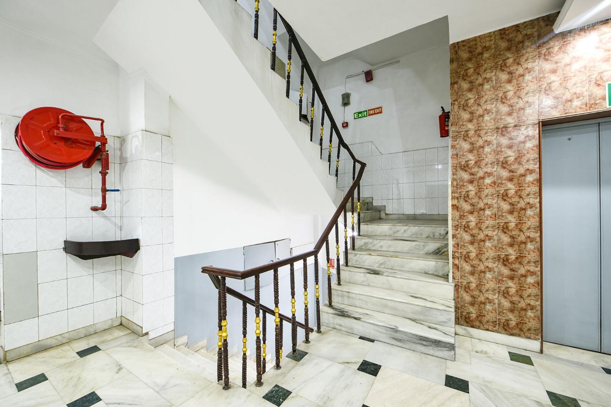 Fabhotel Delhi Darbar Near Karol Bagh Market Exterior photo