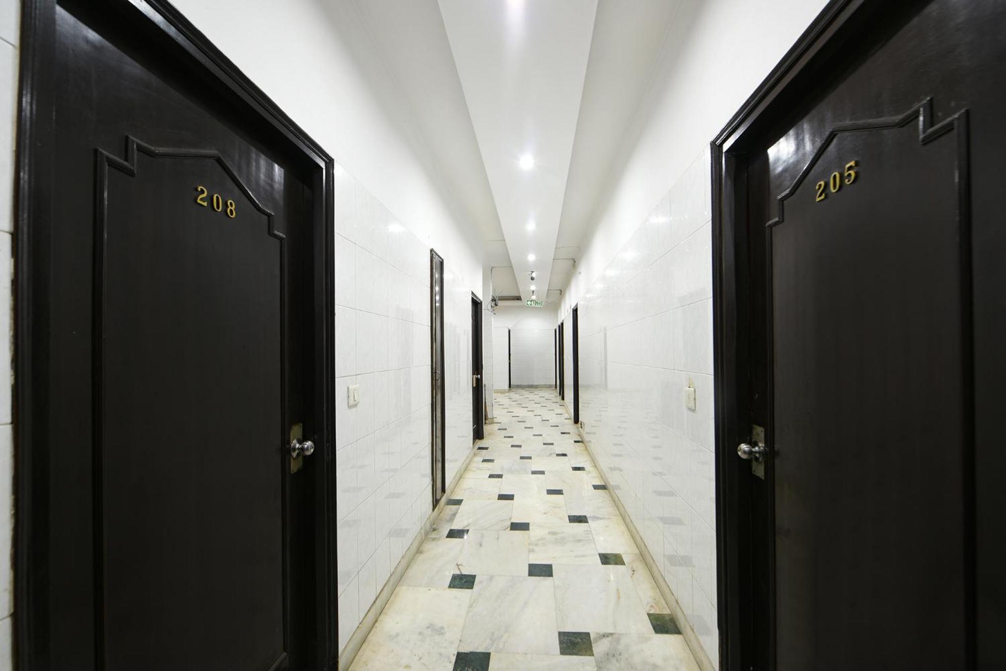 Fabhotel Delhi Darbar Near Karol Bagh Market Exterior photo