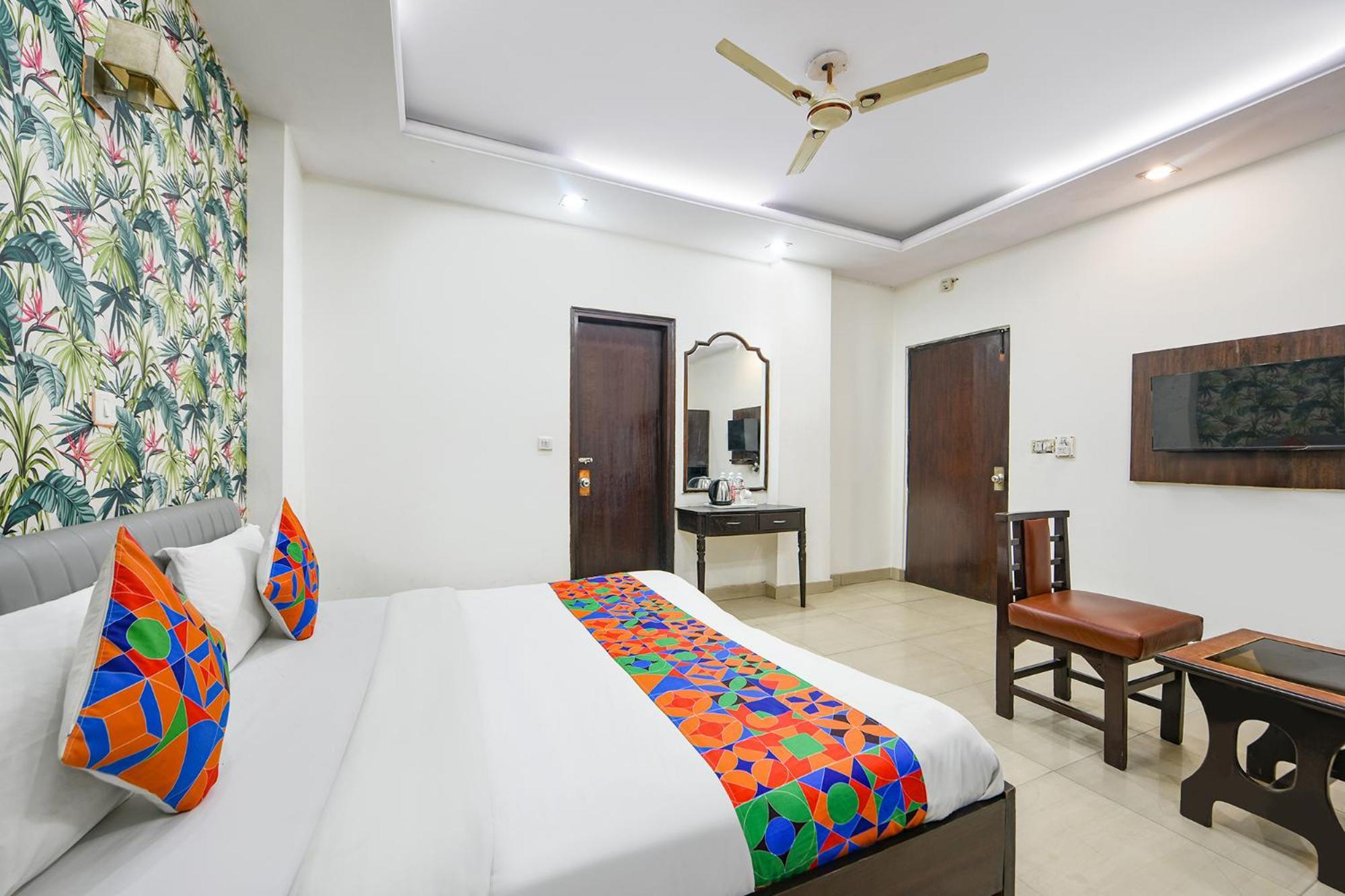Fabhotel Delhi Darbar Near Karol Bagh Market Exterior photo